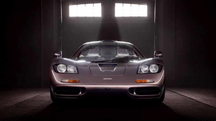 1995-mclaren-f1-gooding-and-company-auction-2020-nose.jpg