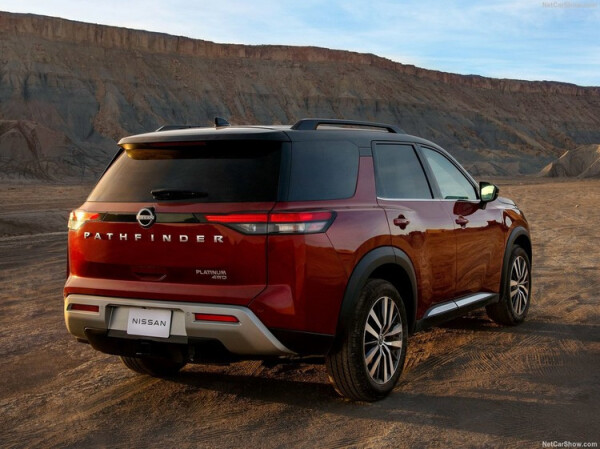 Nissan-Pathfinder-2022-1280-21.jpg