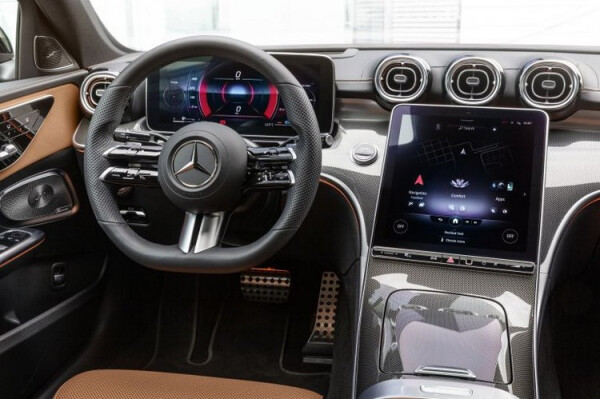 mercedes-benz-c-class-2022-622407.jpg