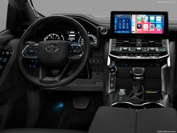 Toyota-Land_Cruiser-2022-1024-09.jpg