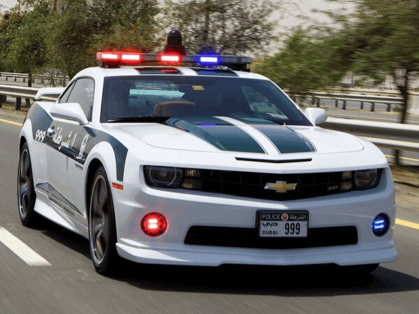 chevrolet-camaro-ss-dubai-police-car-2013-384587.jpg