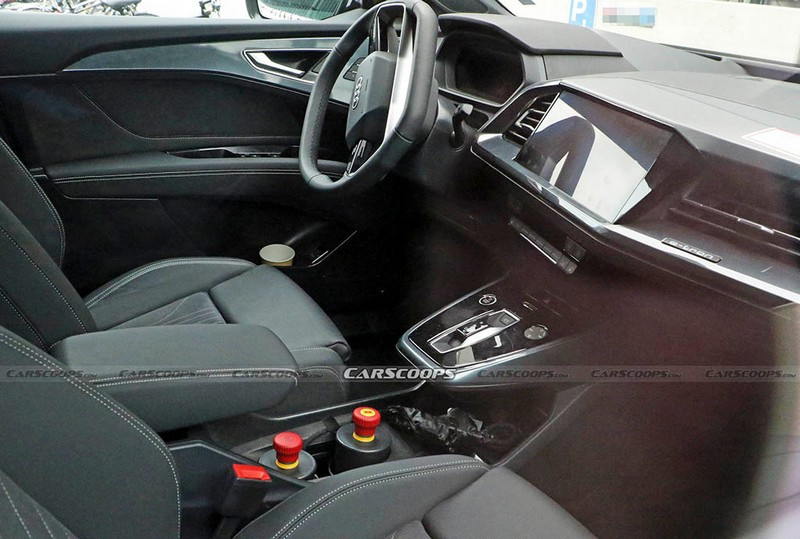 2023-Audi-Electric-SUV-4.jpg
