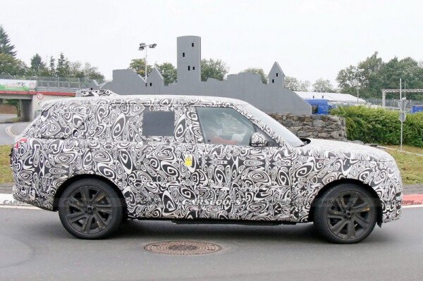 Range-Rover-3.jpg