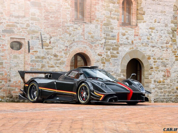 Pagani-3-.jpg