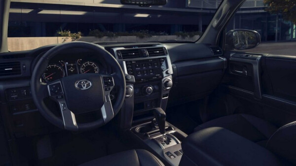 2022-toyota-4runner-trd-sport-cabin.jpg