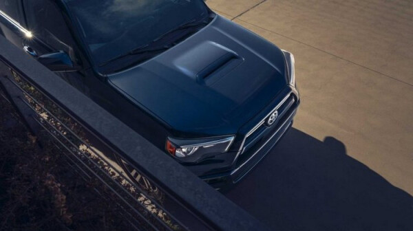 2022-toyota-4runner-trd-sport-hood-767x431.jpg