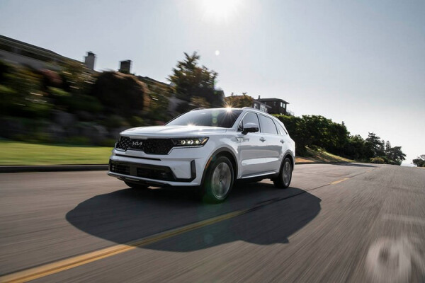 2022-Kia-Sorento-Plug-In-Hybrid-8.jpg