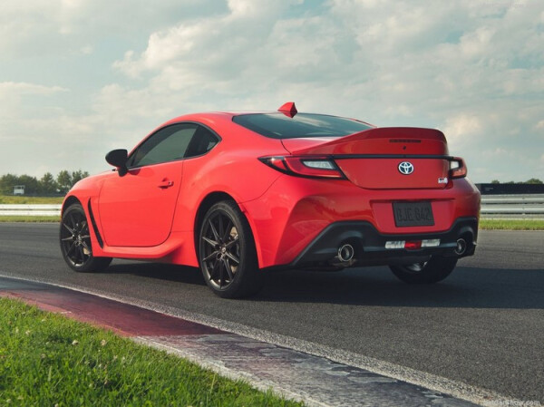 Toyota-GR_86-2022-1024-10.jpg