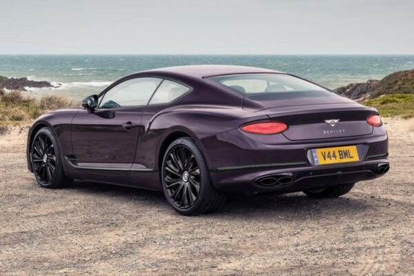 bentley-continental-gt-mulliner-blackline_1008182.jpg