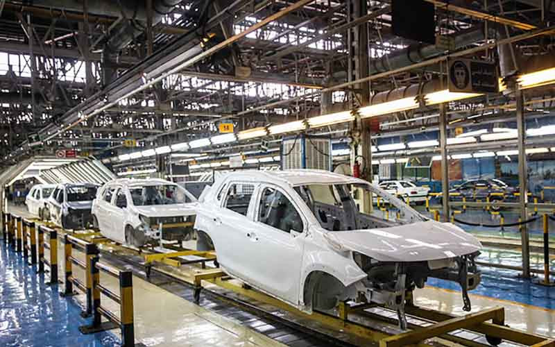 نگاهی به اثرات حذف ارز 4200 تومانی بر قیمت خودرو در کارخانه