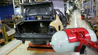 دلیل افزایش قیمت خودروهای دوگانه سوز در بازار مشخص شد
