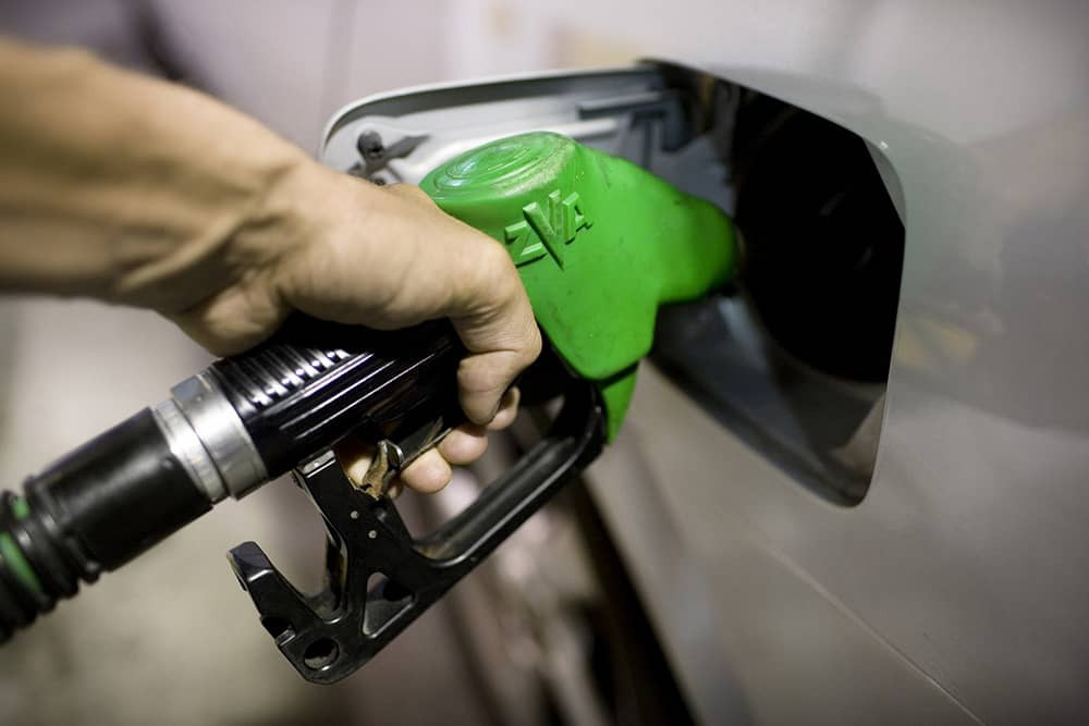 موفقیت طرح توزیع یارانه بنزین در کیش