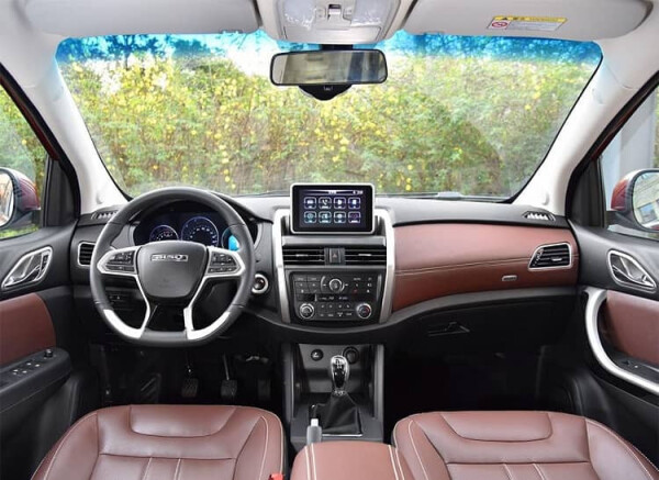 عکس داخل کابین بیسو t5.jpg