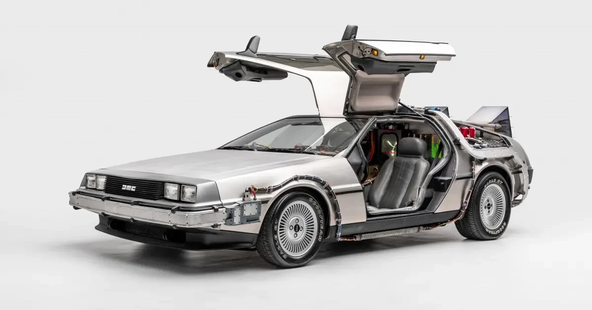 DeLorean_Time_Machine_from_“Back_to_the_Future”-1200x628.webp