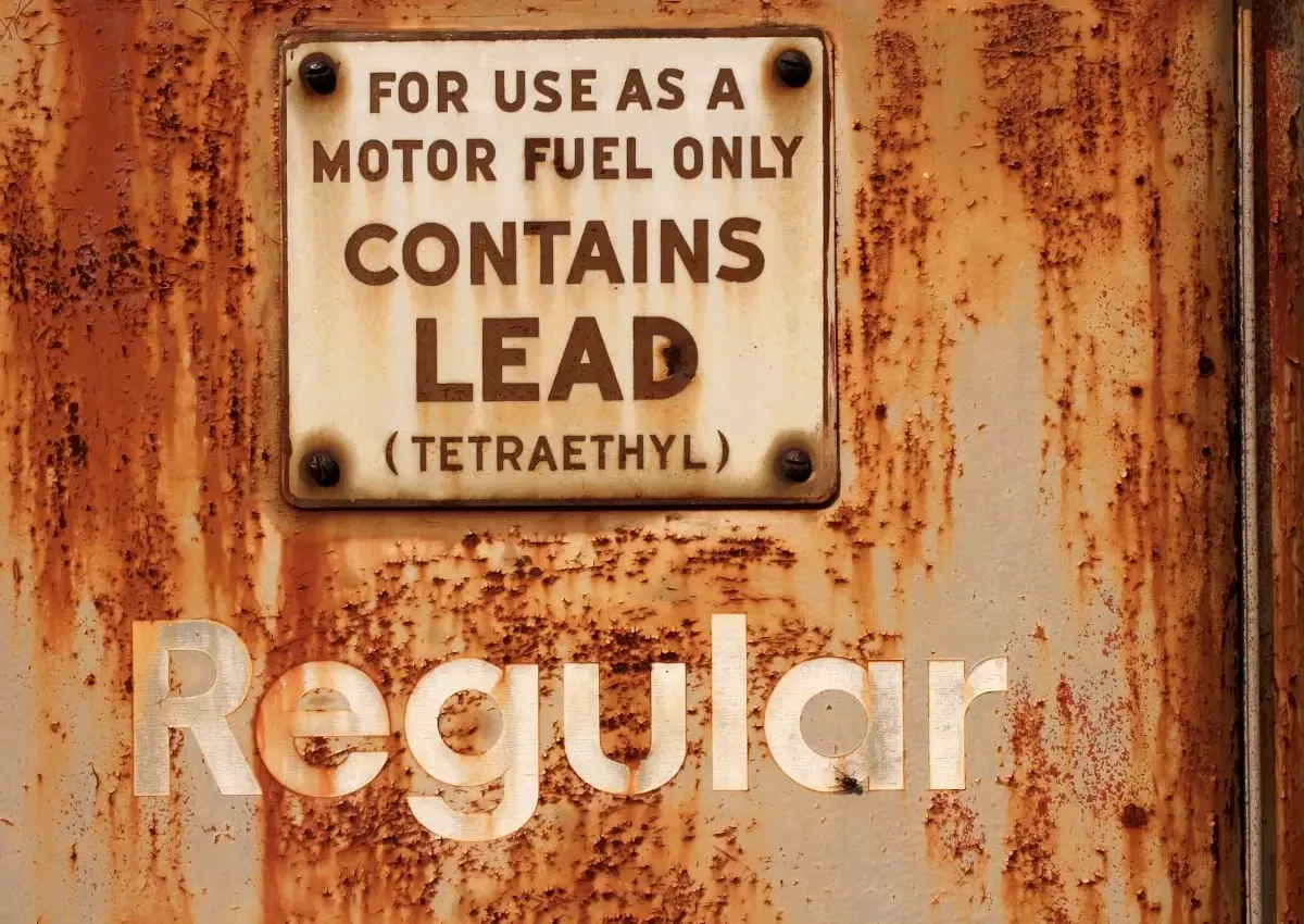 بنزین سرب دار ضریب هوشی جمعی آمریکا را بیش از 824 میلیون واحد کاهش داده است!