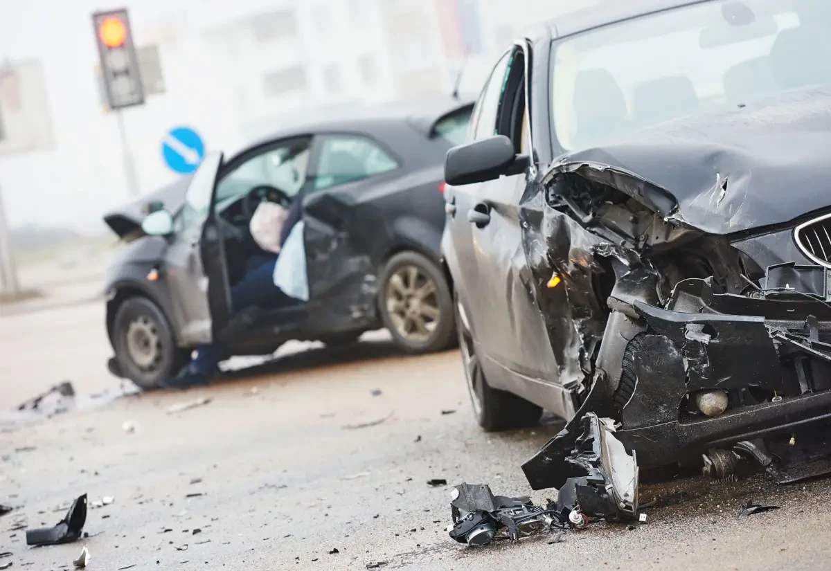 5 نوع مختلف تصادف خودرو: کدام ها خطرناک ترین هستند و چگونه می توانید از آنها اجتناب کنید