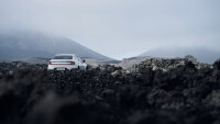 2022-polestar-2-single-motor_100833988_h-min.jpg