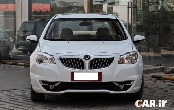 نمای جلوی برلیانس H330 اتوماتیک 1.65L.jpeg