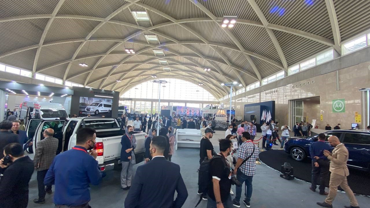 چهارمین نمایشگاه بین المللی خودروی تهران افتتاح شد