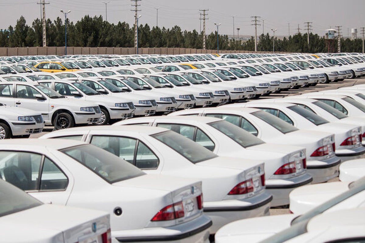 وزیر صمت: قرعه کشی به تدریج حذف می شود؛ تعداد خودروهای ناقص به 20 هزار دستگاه رسید
