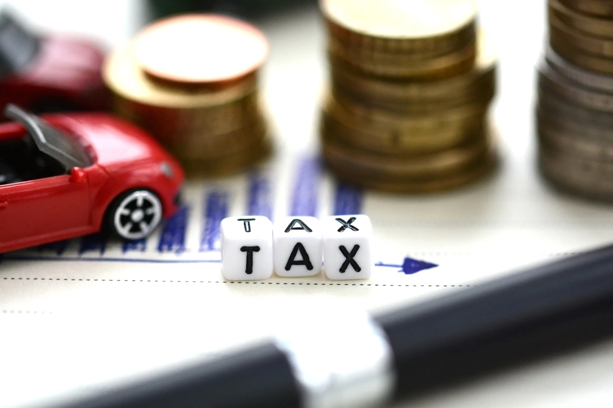 میزان مالیات نقل و انتقال خودرو؛ چه کسی مالیات می پردازد؟